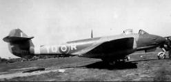 Gloster G.41C Meteor III (pôvodná krátka gondola s motorom Welland)