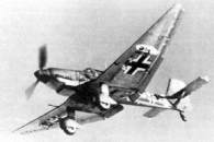 Ju-87D-5 - chladice kvalapliny a nove zavesenie pre bomby