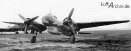 Dvojica BK-37 po trupom Ju-87 P-3