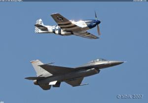 P-51D a F-16C Heritage Flight...