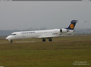 Canadair Jet 700    D-ACPF