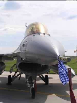 F-16 B   FB-24