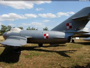 MIG-17