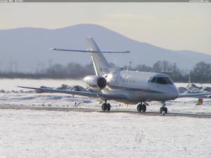 Hawker 800   OM-USS