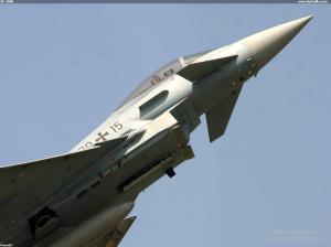 EF-2000