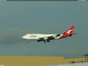Qantas B747
