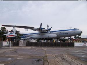 An-22