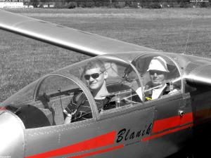 L-13 pilots AKTN  (OM-3701)