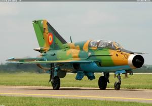 LanceR B, (MiG-21UM),   176