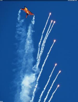 F-16