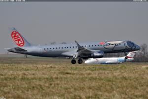 Embraer ERJ-190LR - OE-IHB - Niki