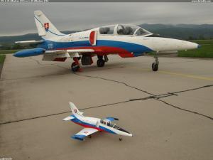 JTM L-39 Albatros 1701 vs. L-39 Albatros 1701