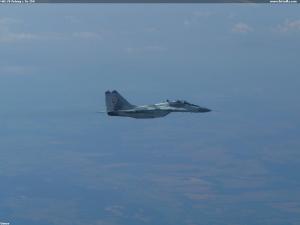 MiG-29 fotený z Tu-154