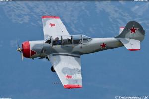 Yak-52 OM-YAK