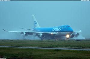 PH-CKD arriving @ AMS