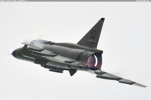 Viggen rozháňa mraky... podarilo sa...