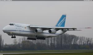An-124 ADB v Pardudicích
