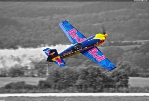 Extra EA-300SR