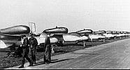 Mnostvo vyrobench He 162 A-2 na letisku Leck